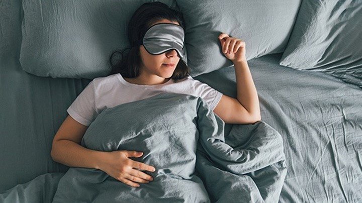 Ngủ nhiều tăng nguy cơ đột quỵ