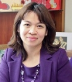 Bà: Trần Thị Hoàng Lan